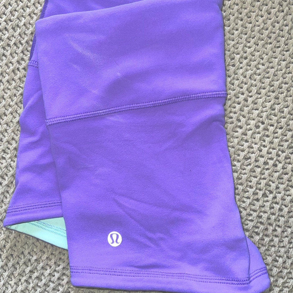 Lululemon shorts size 6